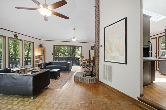 114 Poplar Circle, Summerville, SC 29483