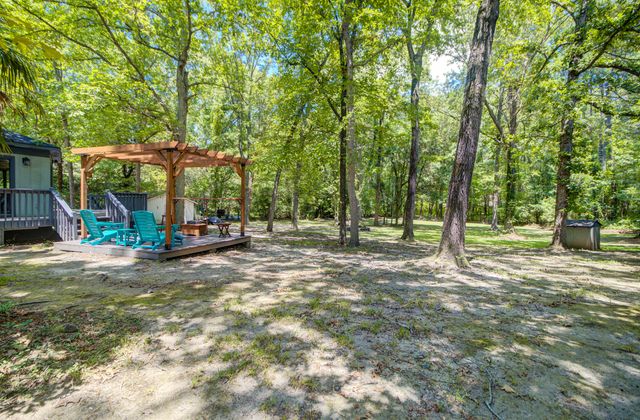 114 Poplar Circle, Summerville, SC 29483