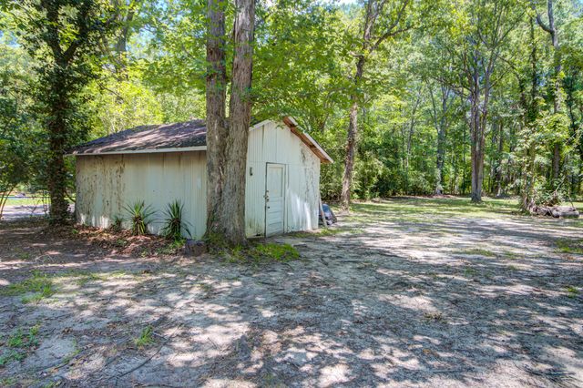 114 Poplar Circle, Summerville, SC 29483