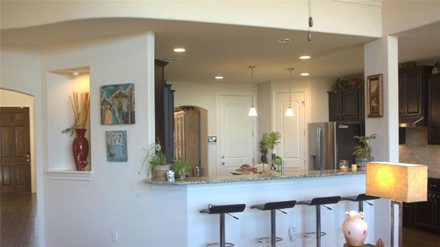 198 Senna DR, Dripping Springs, TX 78620
