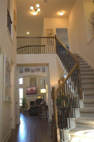 198 Senna DR, Dripping Springs, TX 78620