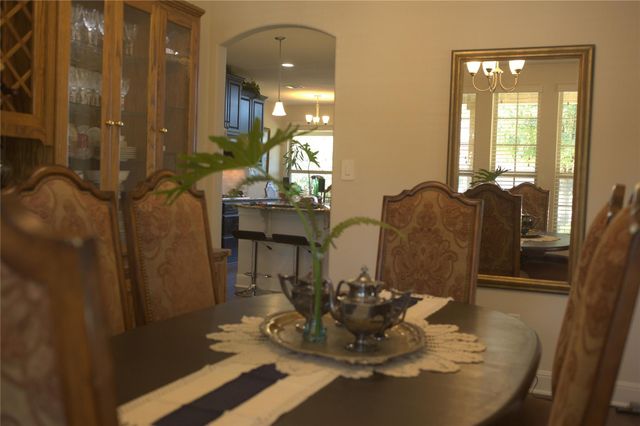 198 Senna DR, Dripping Springs, TX 78620