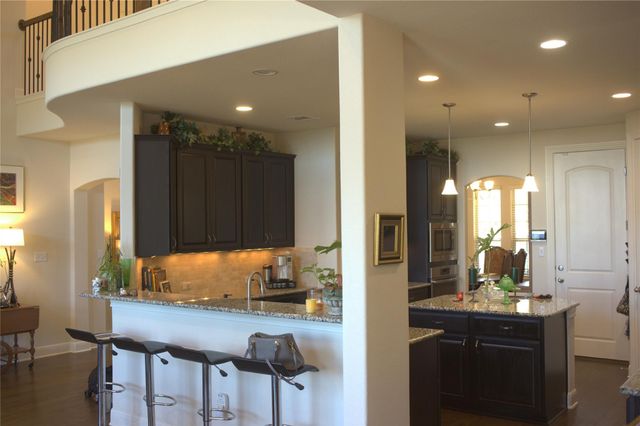 198 Senna DR, Dripping Springs, TX 78620