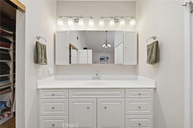 12750 Centralia 80, Lakewood, CA 90715
