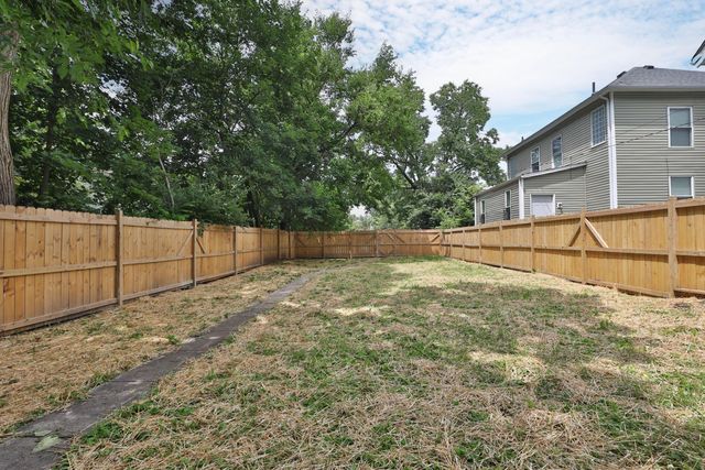 1140 E Mound Street, Columbus, OH 43205