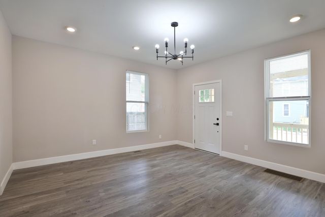 1140 E Mound Street, Columbus, OH 43205