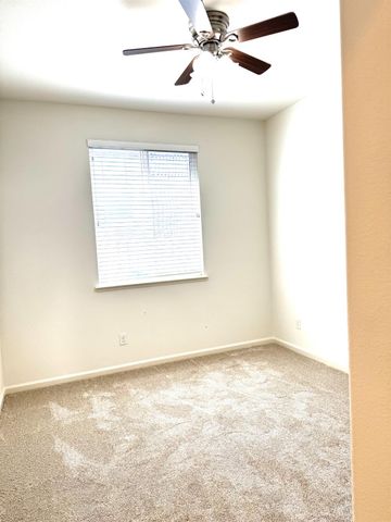 4816 Ammolite Way, Elk Grove, CA 95757