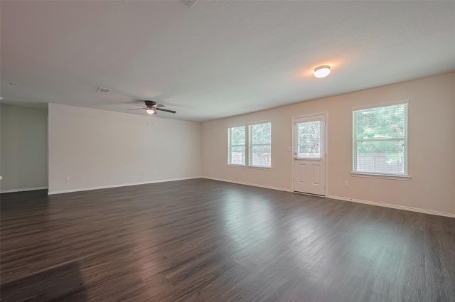 2011 Lost Timbers Drive, Conroe, TX 77304