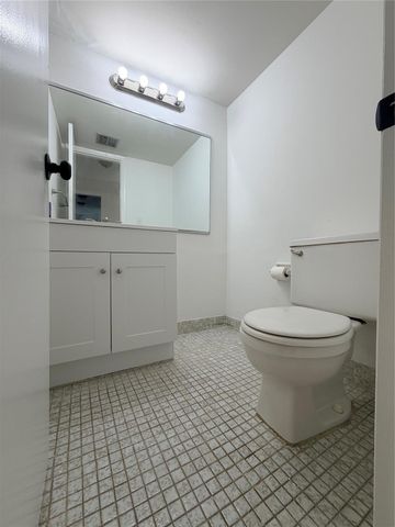 3100 N Pine Island Road 310, Sunrise, FL 33351