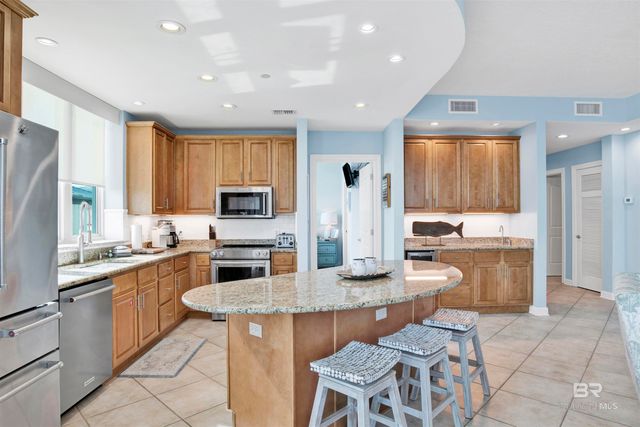 1940 W Beach Boulevard 302, Gulf Shores, AL 36542