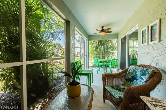 2132 Tama CIR 102, Naples, FL 34112