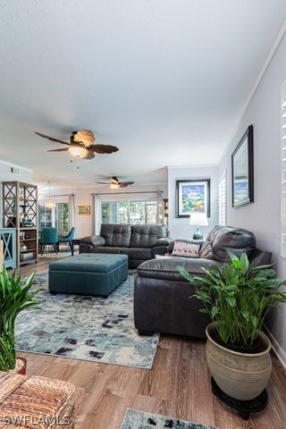 2132 Tama CIR 102, Naples, FL 34112