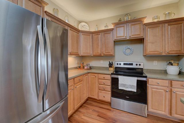 455 Cedar COURT #410-2, Slinger, WI 53086