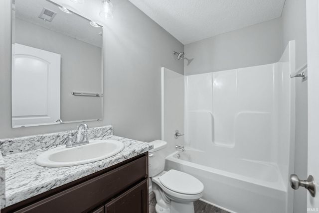 54130 Angeline Drive, Bristol, IN 46507