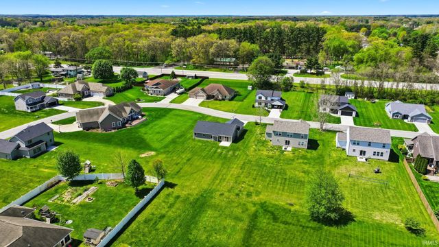 54130 Angeline Drive, Bristol, IN 46507