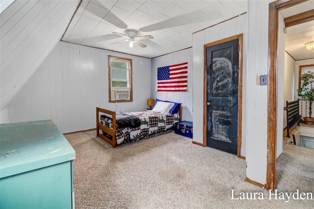 1367 E Riverside Drive, Ionia, MI 48846