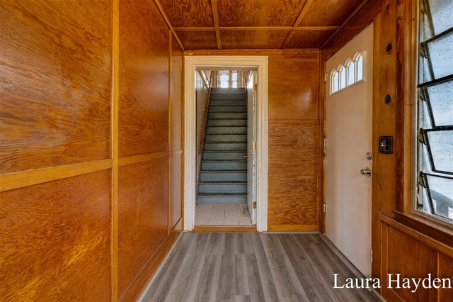 1367 E Riverside Drive, Ionia, MI 48846