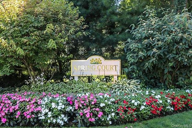 4 Spring Court, Huntington, NY 11743