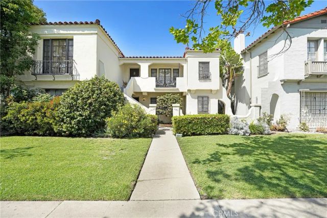 1071 S Crescent Heights Boulevard, Los Angeles, CA 90035