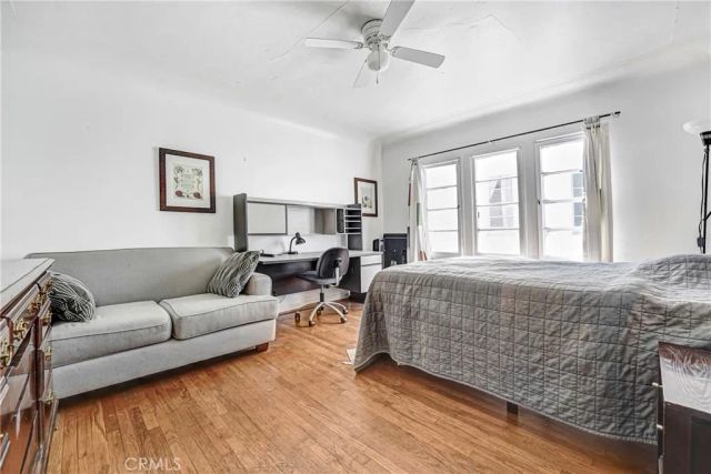 1071 S Crescent Heights Boulevard, Los Angeles, CA 90035