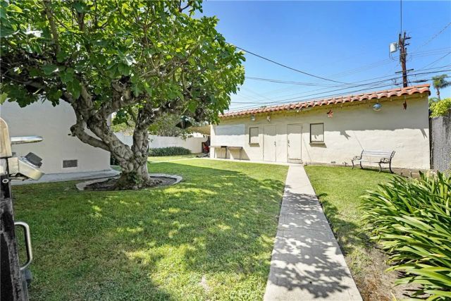 1071 S Crescent Heights Boulevard, Los Angeles, CA 90035