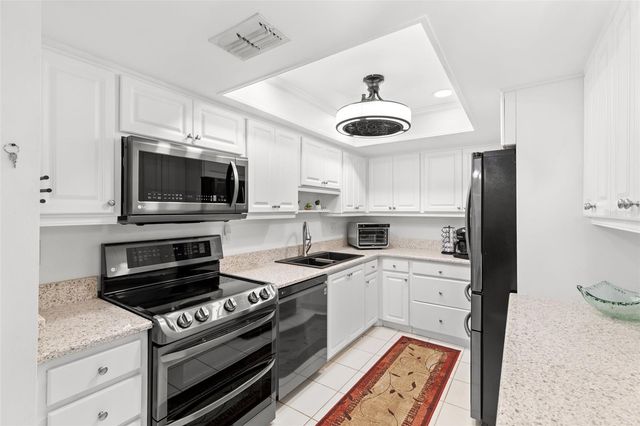 3143 37TH LANE S B, St Petersburg, FL 33711