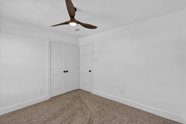 6208 Kary Lynn Drive S, Watauga, TX 76148