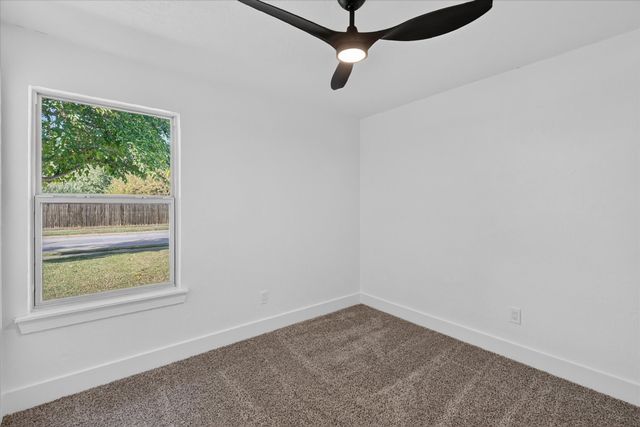 6208 Kary Lynn Drive S, Watauga, TX 76148