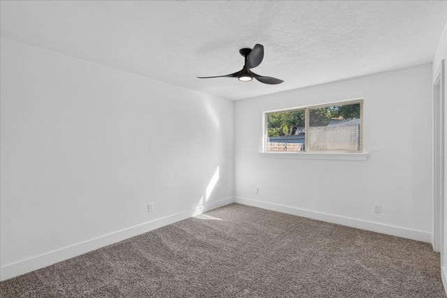 6208 Kary Lynn Drive S, Watauga, TX 76148
