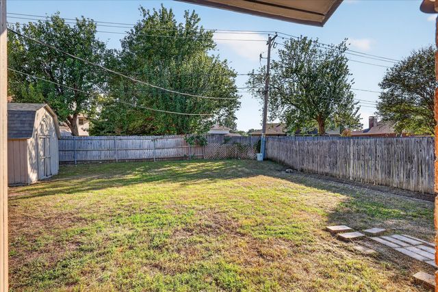 6208 Kary Lynn Drive S, Watauga, TX 76148