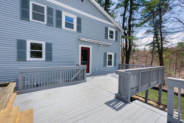 43 Riverside Dr, North Reading, MA 01864