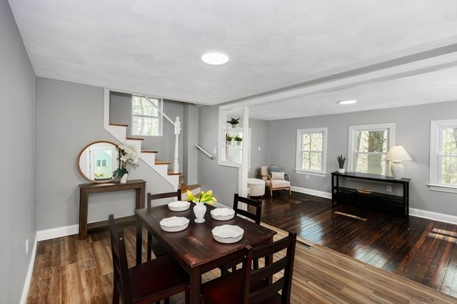 43 Riverside Dr, North Reading, MA 01864