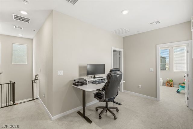 10449 Smokey Mariposa Avenue, Las Vegas, NV 89166