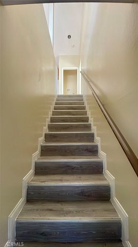 1073 W 112th Street, Los Angeles, CA 90044