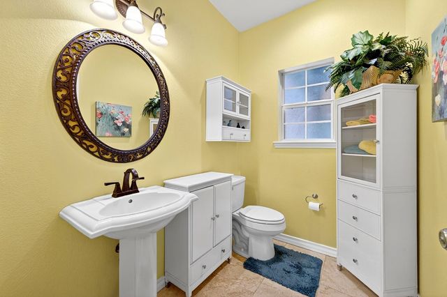 4600 Hilltop Dr, Midland, TX 79707