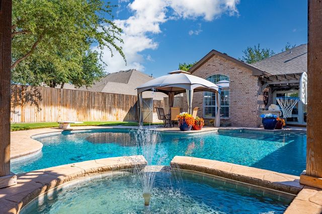 4600 Hilltop Dr, Midland, TX 79707