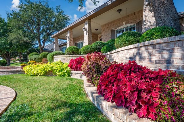 4600 Hilltop Dr, Midland, TX 79707