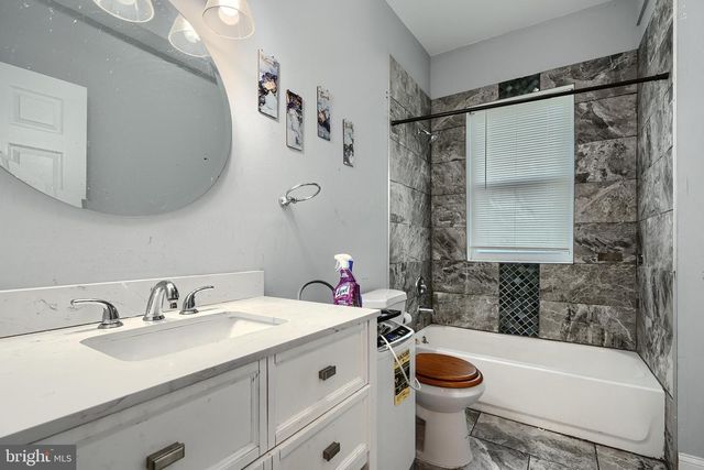 2303 ELSINORE AVE, Baltimore, MD 21216