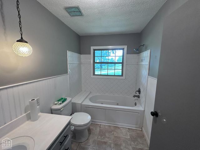 1528 CR 453, Piggott, AR 72454