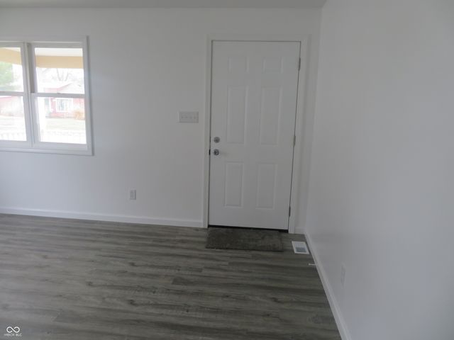 404 W Broadway Street, Alexandria, IN 46001