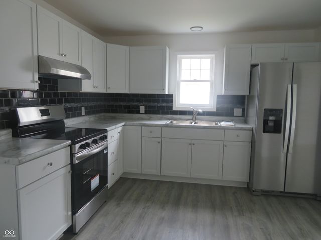 404 W Broadway Street, Alexandria, IN 46001