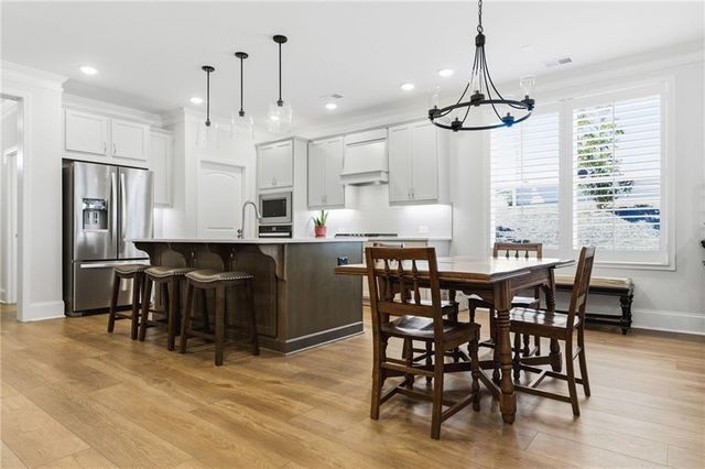 317 Mcqueen Way, Canton, GA 30115