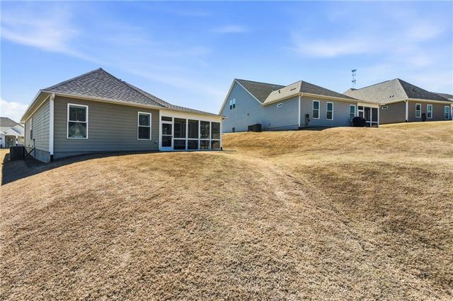 317 Mcqueen Way, Canton, GA 30115