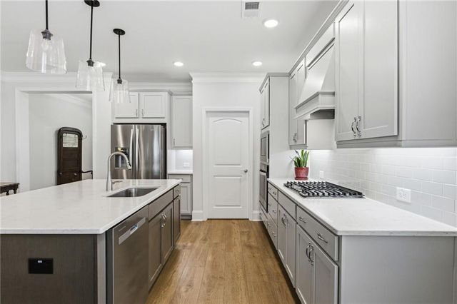 317 Mcqueen Way, Canton, GA 30115