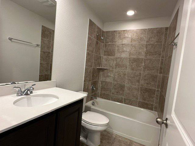 5585 Crosby Drive, North Richland Hills, TX 76180