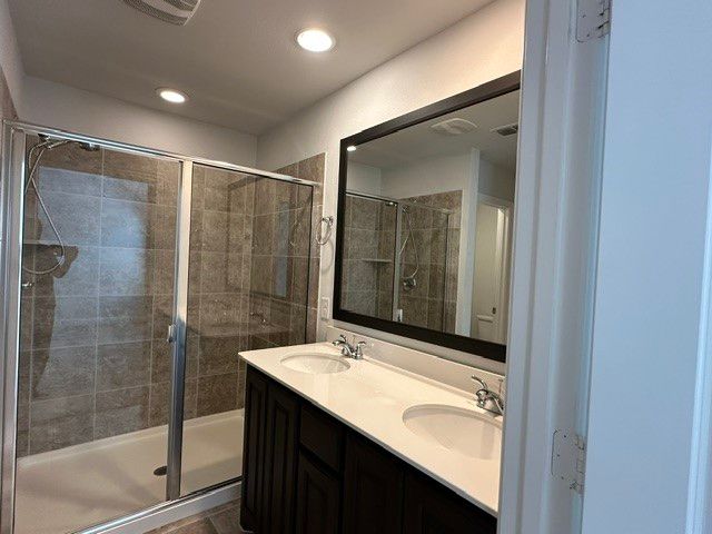 5585 Crosby Drive, North Richland Hills, TX 76180