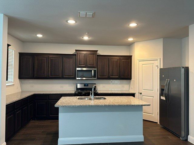 5585 Crosby Drive, North Richland Hills, TX 76180
