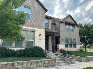 5585 Crosby Drive, North Richland Hills, TX 76180