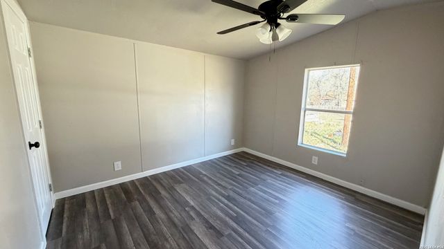 23035 Opportunity, Elmendorf, TX 78112