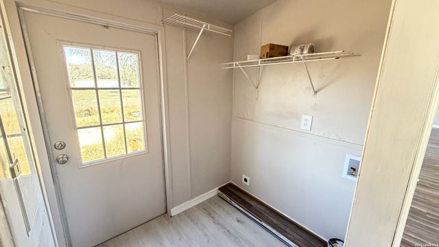 23035 Opportunity, Elmendorf, TX 78112